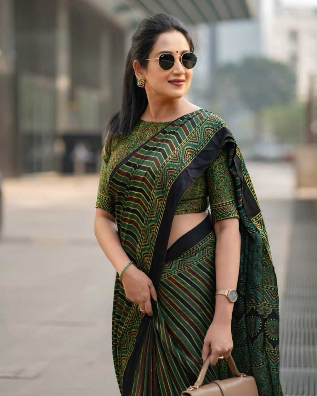Digital Print Border Semi Gajji Green Silk Saree