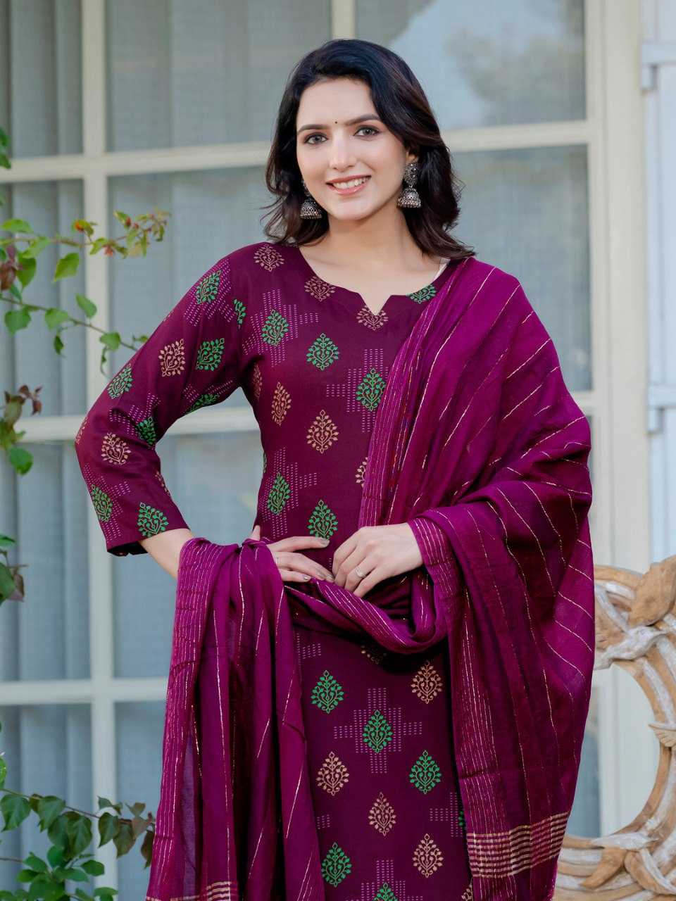 Wine Kurti with Leaf Embroidery Print