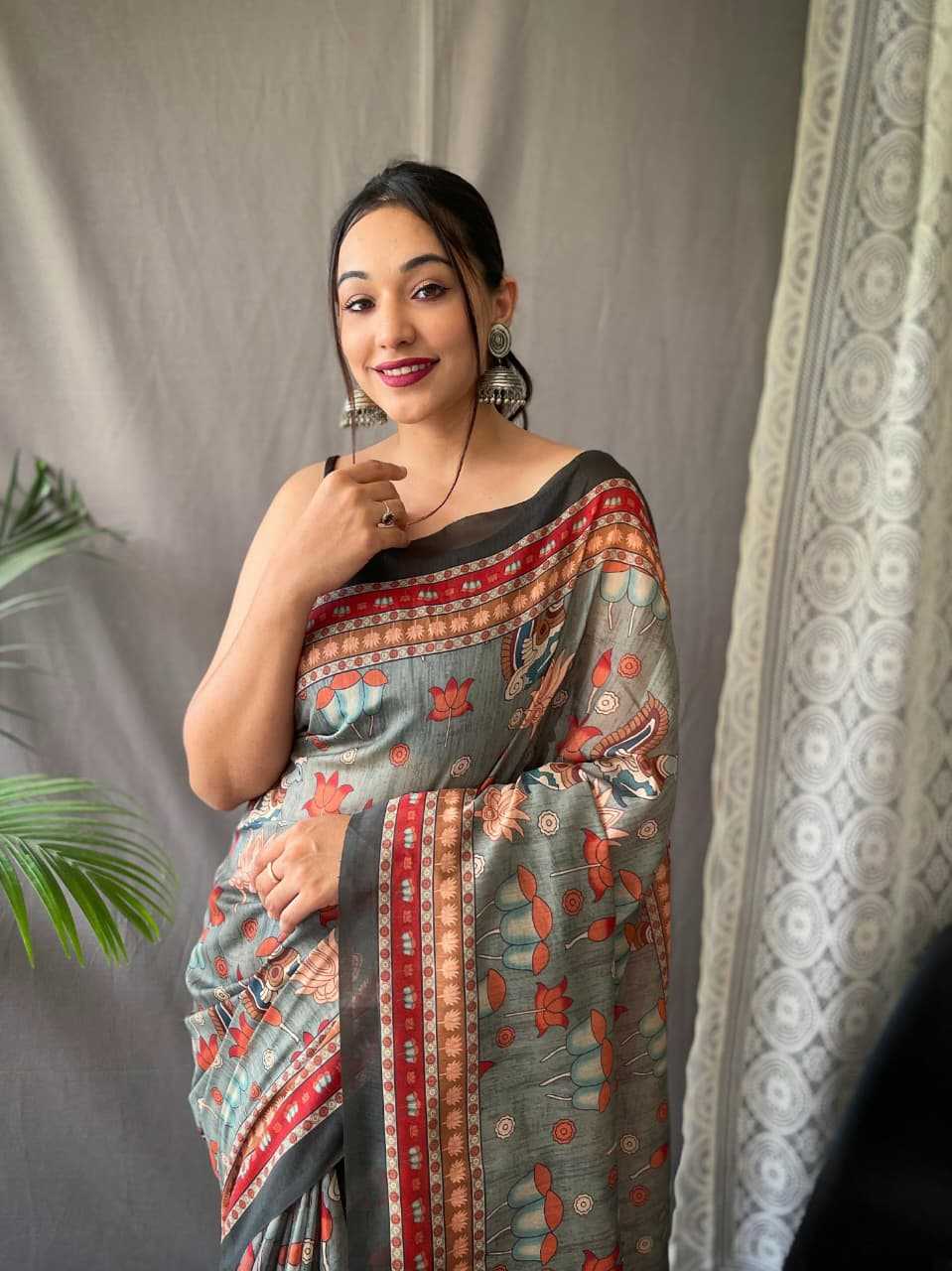 Pure Malai Grey Cotton Saree With Elegant Kalamkari Pattern