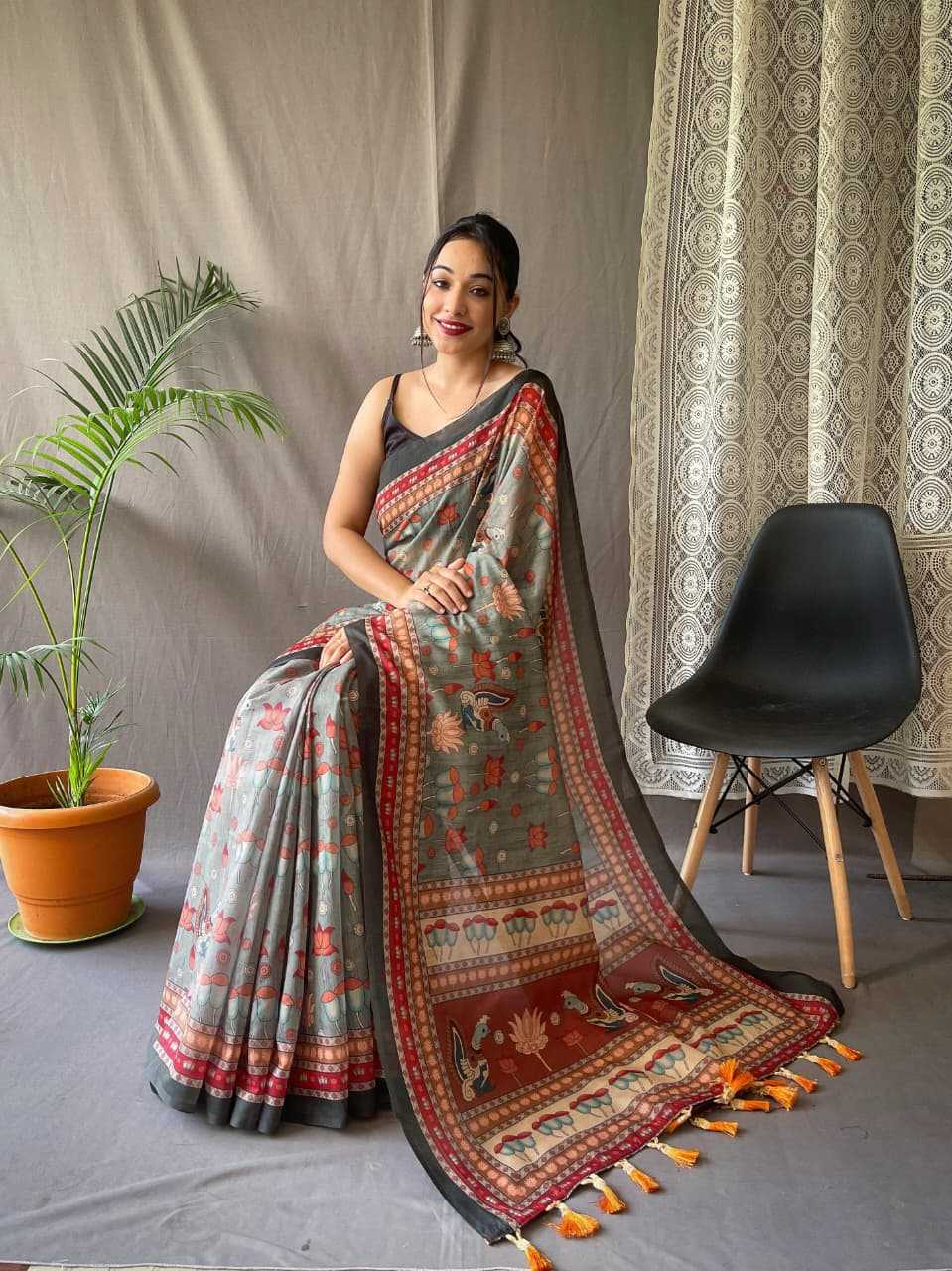 Pure Malai Grey Cotton Saree With Elegant Kalamkari Pattern
