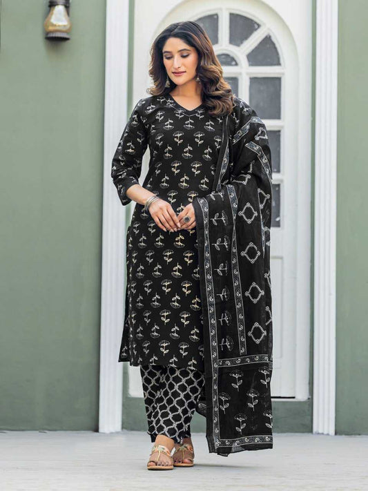 Black Kurti Set with Cotton Blend Print