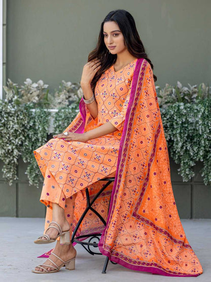 Orange Kurti Set with Cotton Blend Print
