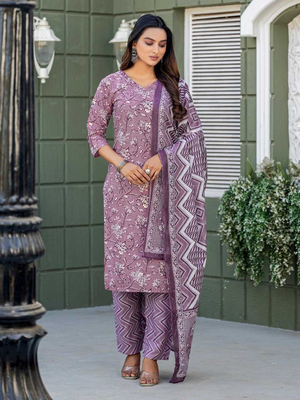 Purple Kurti Set with Cotton Blend Print