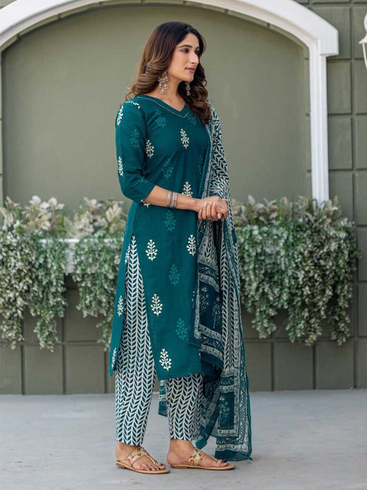 Blue Kurti Set with Cotton Blend Print