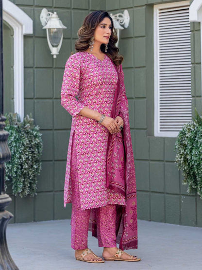 Pink Kurti Set with Cotton Blend Print