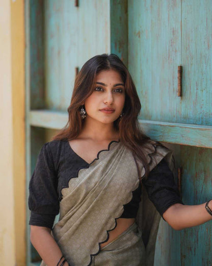 Gadhawal Chex Arca Work Grey Cotton Saree