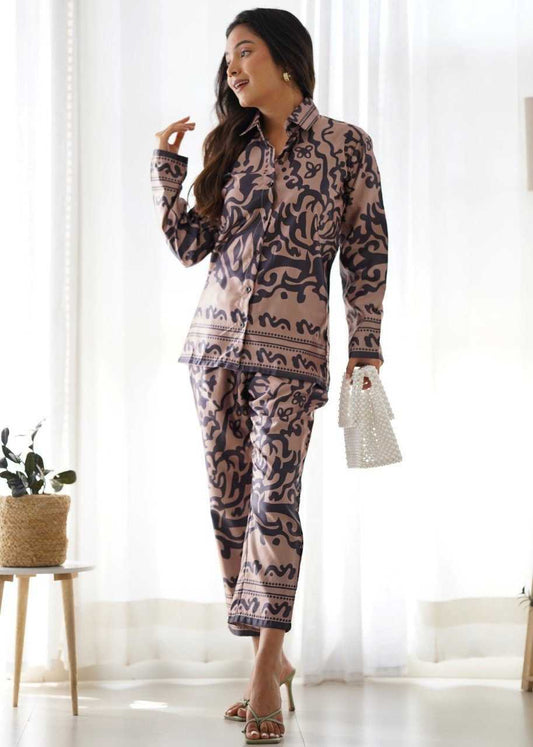 Dramatic Duality Cotton Co-Ord Set.