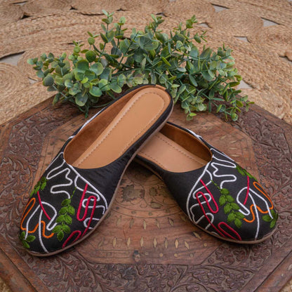 Black Color Designer Jutti with Embroidery Work