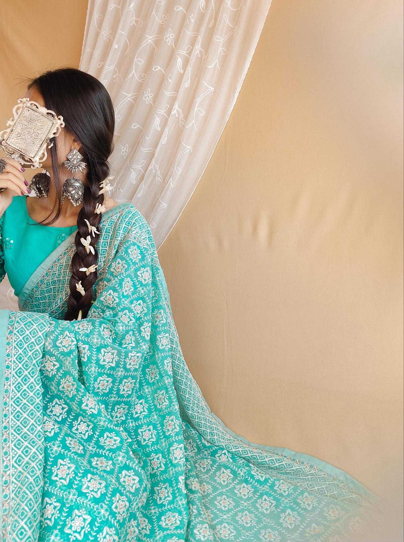 Beautiful Lucknowi embroidery with silver jari touch up