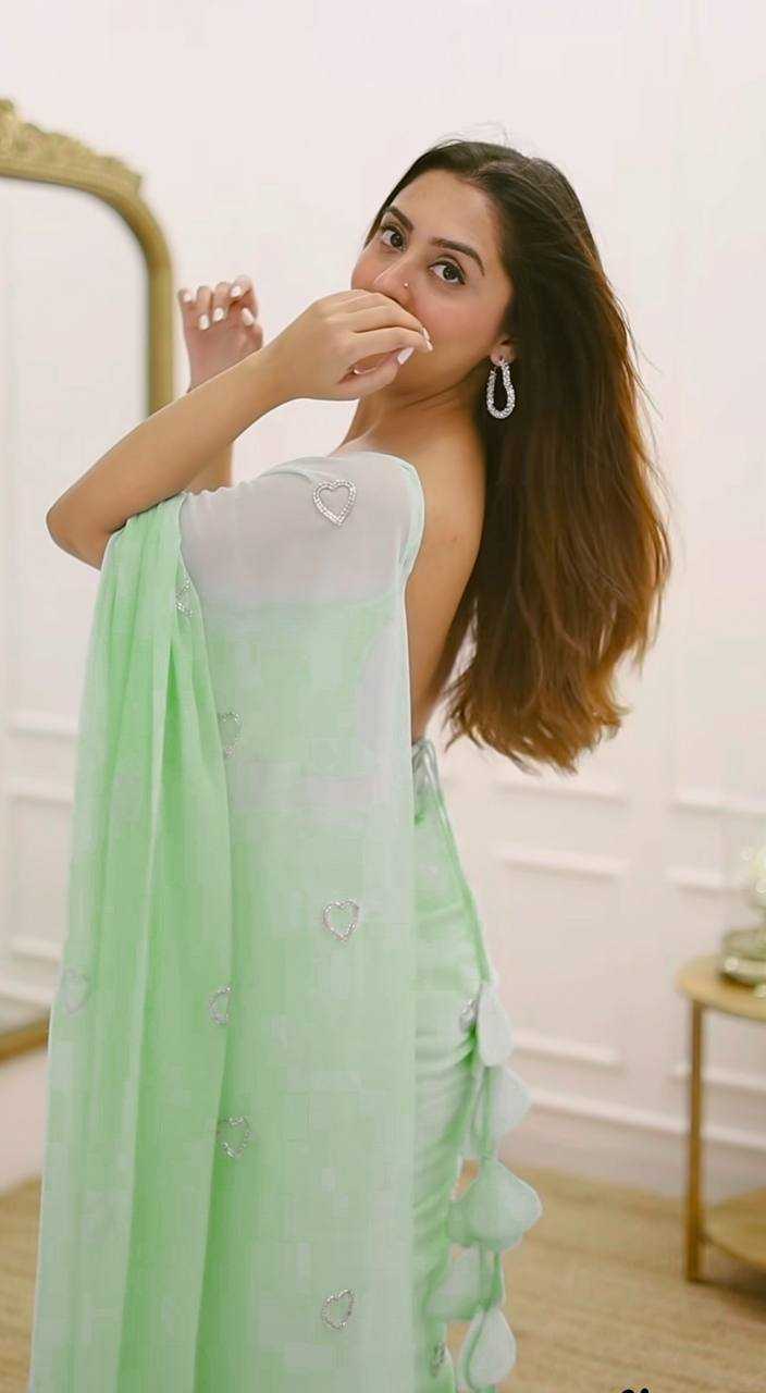 Soft Georgette Saree with Heart Shaped Handwork