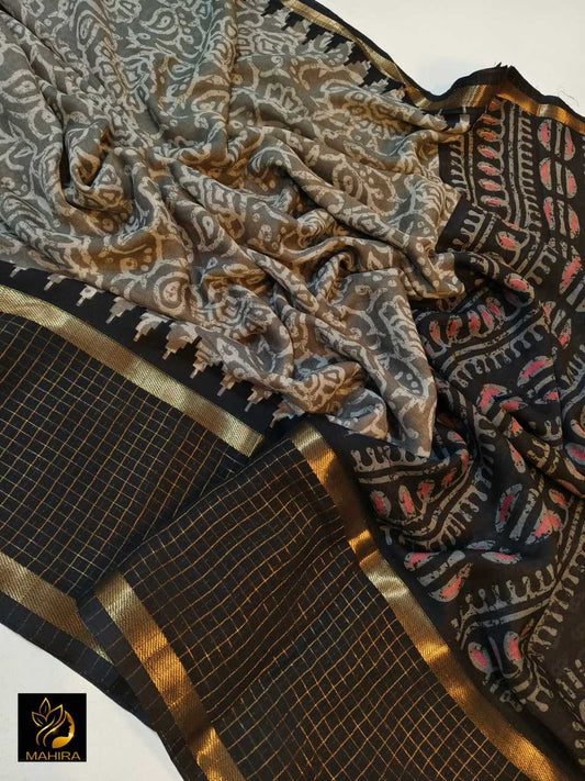 Soft Georgette Saree with All Over Design and Checked Border