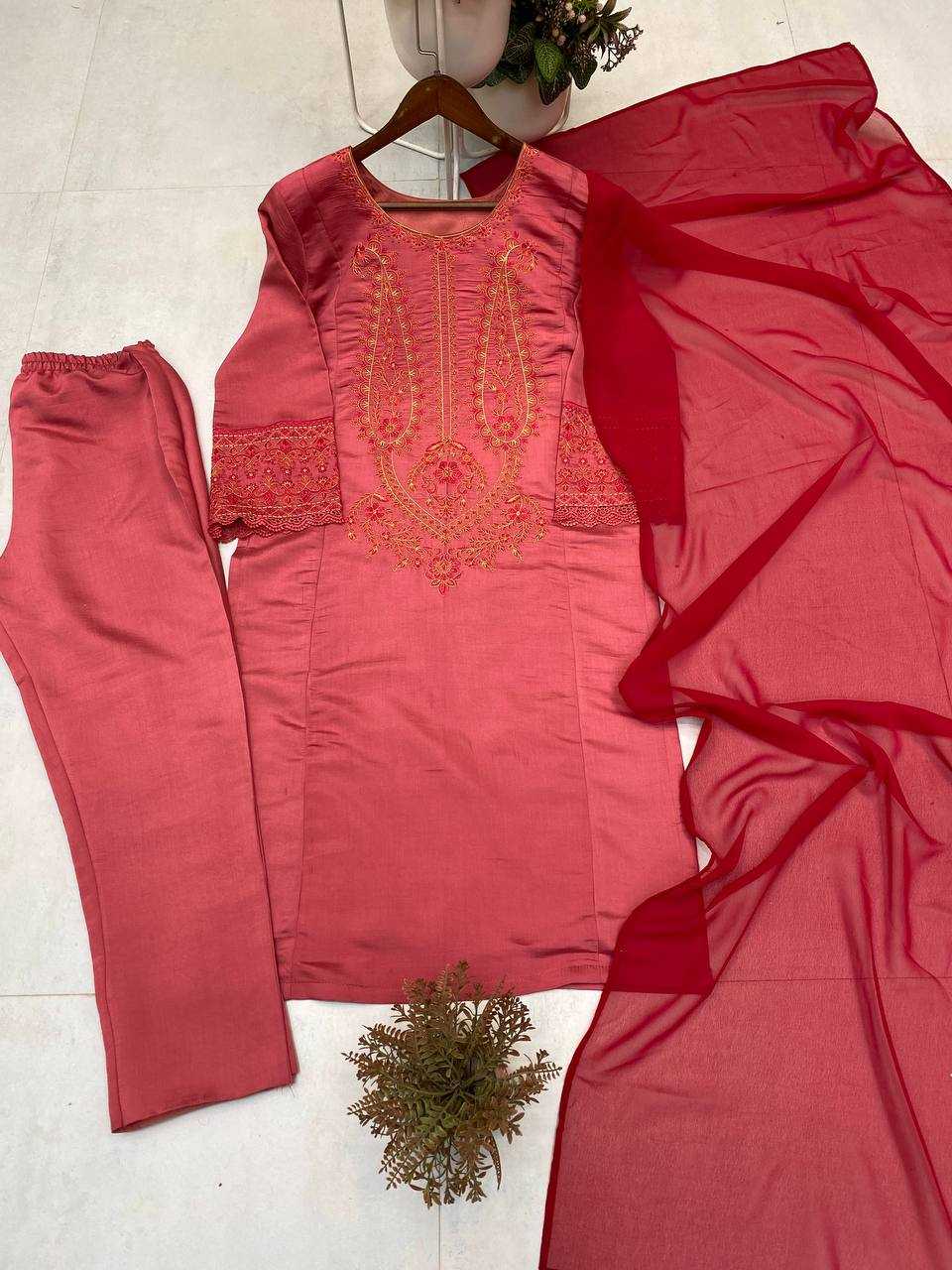 Red Kurti Embroidery Work With Gpo Lace