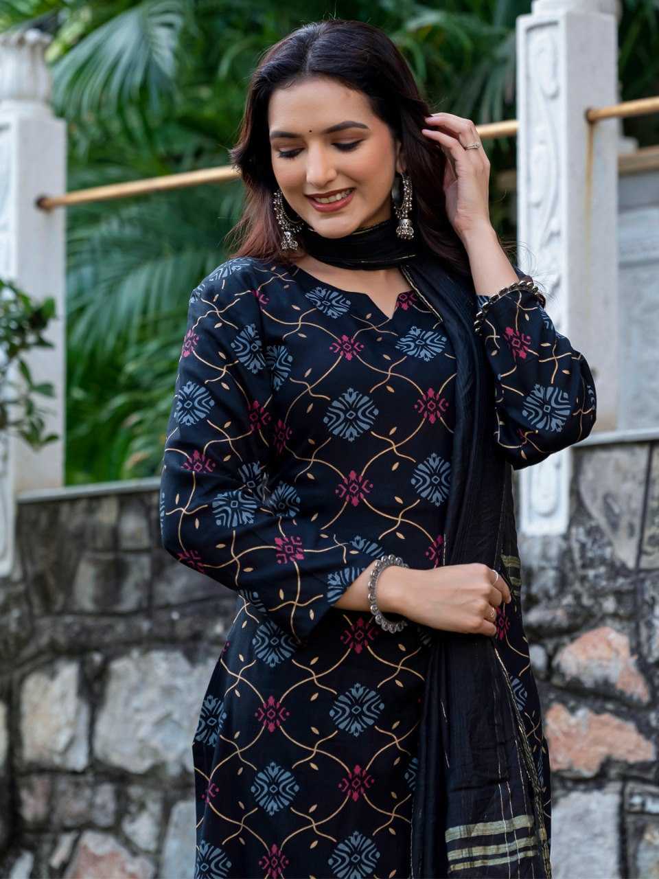 Navy Blue Kurti with Connected Floral Embroidery Print