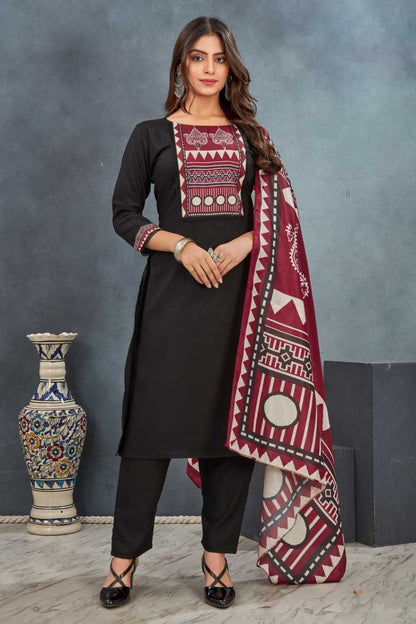 Printed Top Rayon Top Black and Maroon Kurtha Set