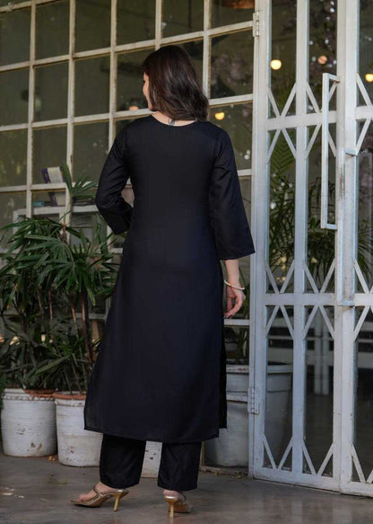 Casualwear Black Kurti With Stitchwork