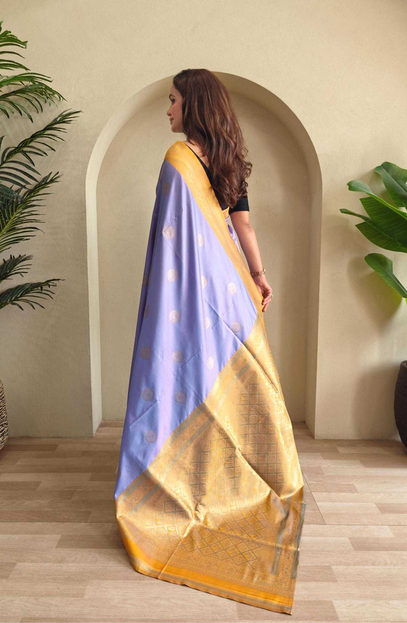 Coin Weaving Design All Over Lavender Saree with Contrast Border and Pallu