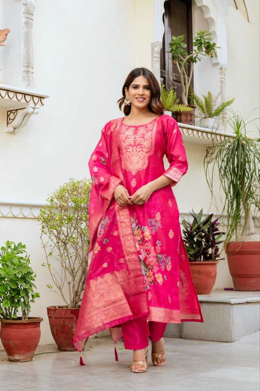 Pure Viscose Jaquard Bright Red Suit